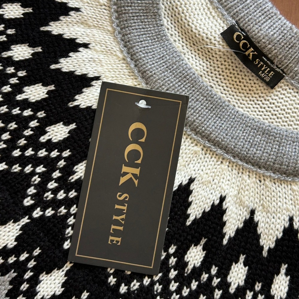 CCK Style Womens Sweater Medium Gray White Black Nordic Fair Isle Knit Pullover - Picture 4 of 7